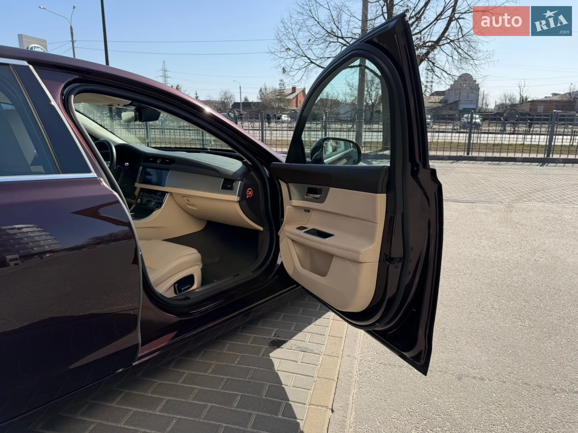 2019 Jaguar XF - мініатюра 25
