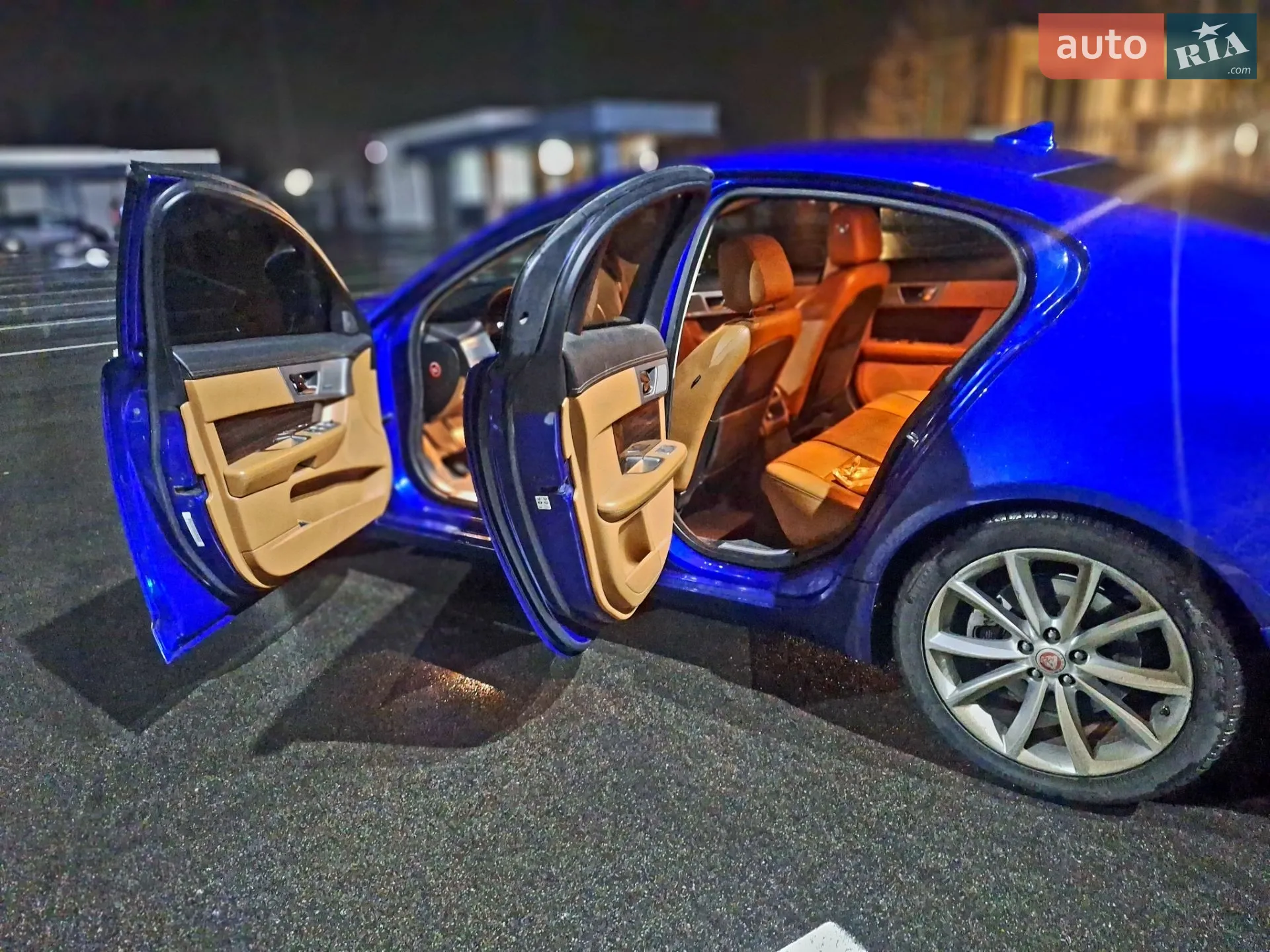 2015 Jaguar XF - мініатюра 13