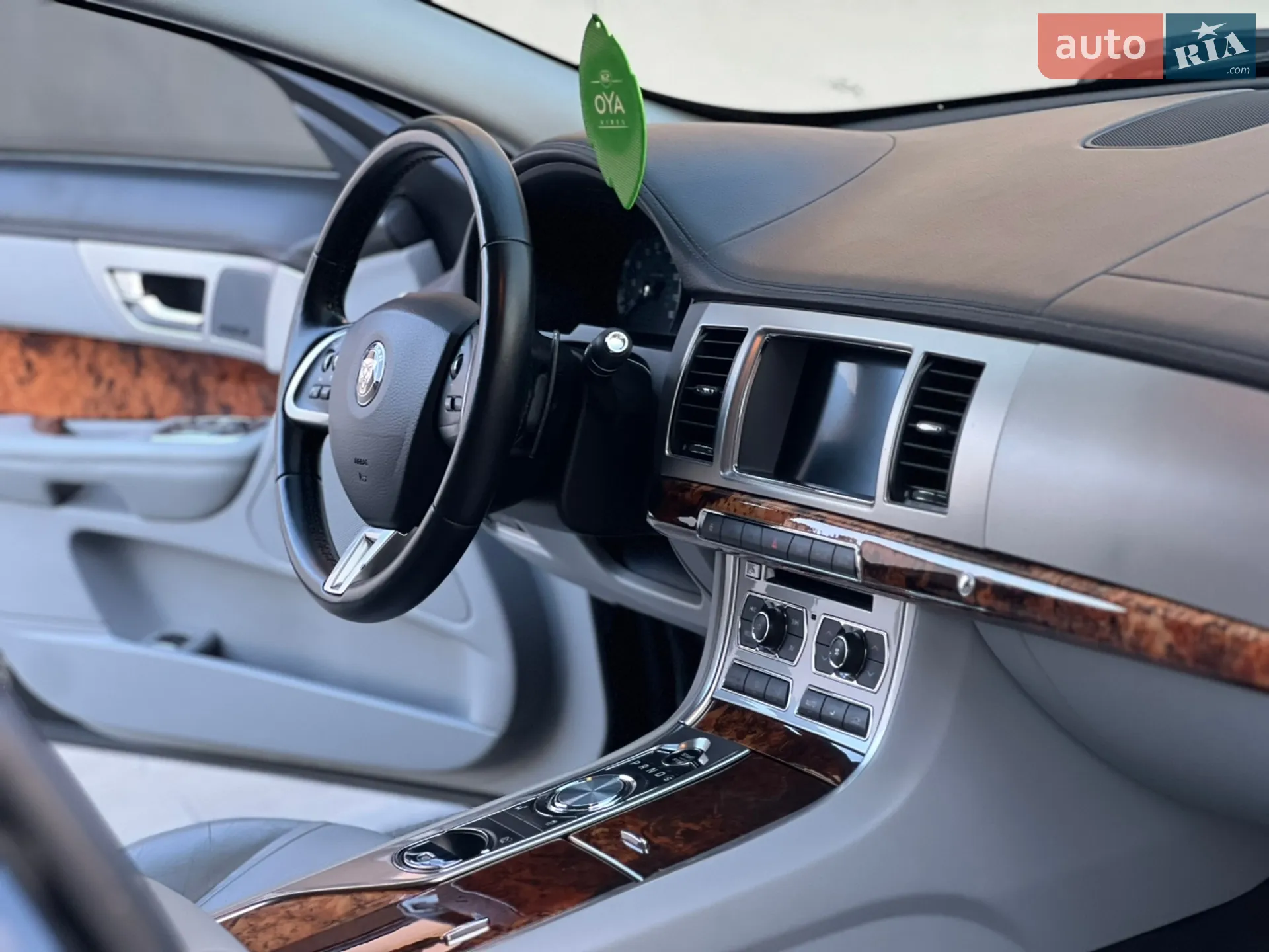 2014 Jaguar XF - мініатюра 24