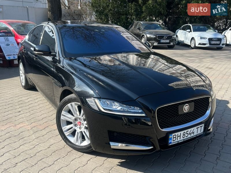 Jaguar XF 2019