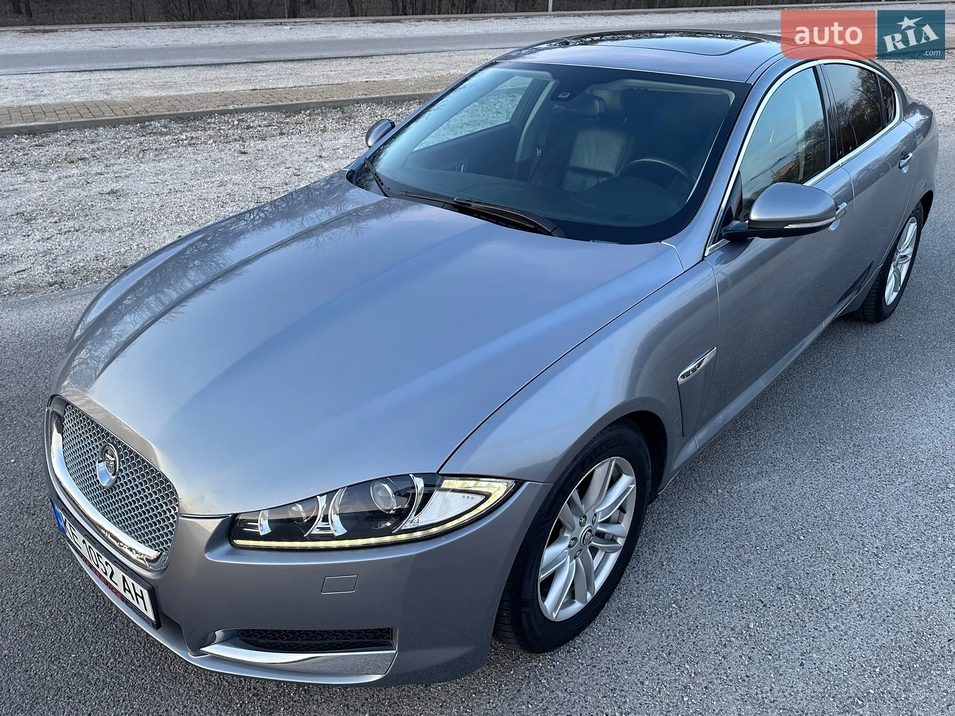 2012 Jaguar XF - мініатюра 14