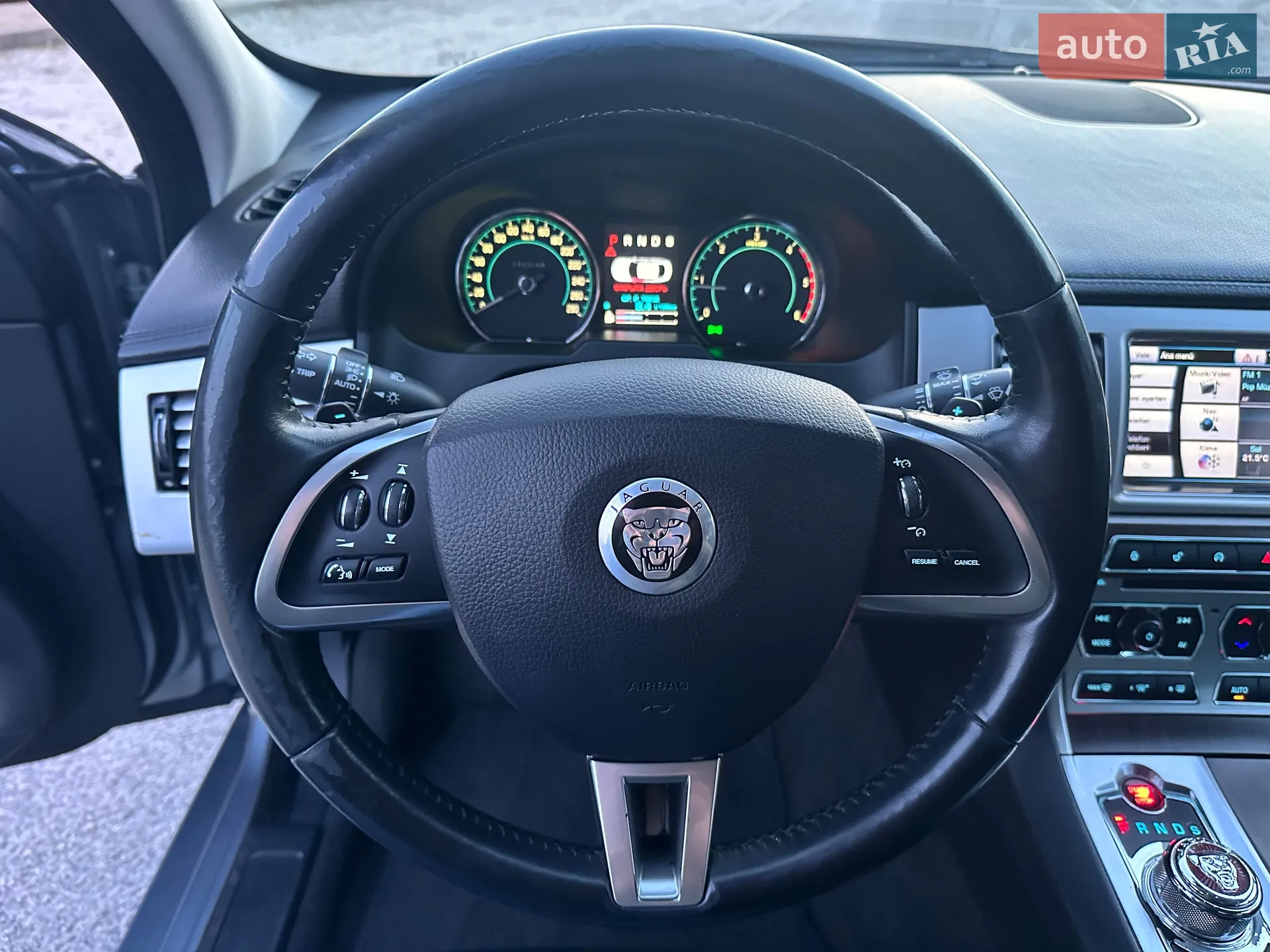 2012 Jaguar XF - мініатюра 30