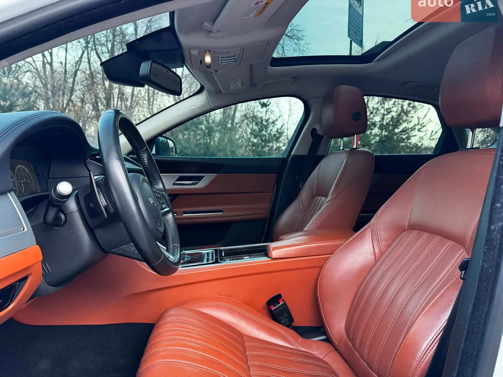 2017 Jaguar XF - мініатюра 23