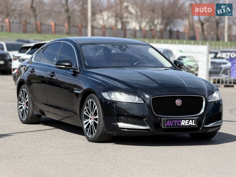 Седан Jaguar XF 2016 в Кривом Роге фото 11 Седан Jaguar XF 2016 в Кривом Роге