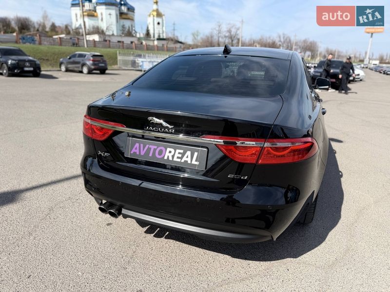 Седан Jaguar XF 2016 в Кривом Роге фото 29 Седан Jaguar XF 2016 в Кривом Роге