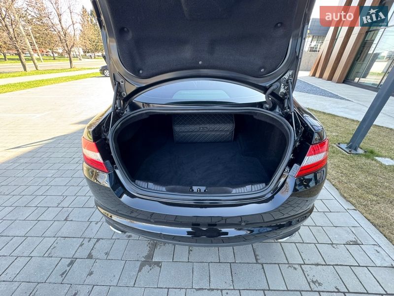 Седан Jaguar XF 2014 в Луцке