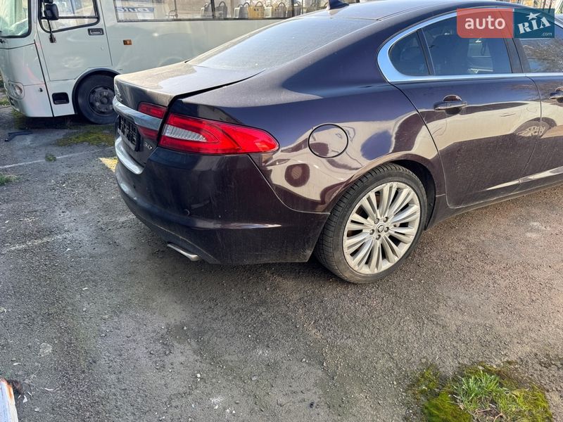Седан Jaguar XF 2015 в Киеве фото 6 Седан Jaguar XF 2015 в Киеве