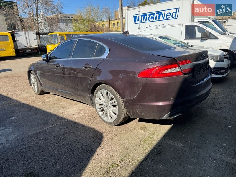 Седан Jaguar XF 2015 в Киеве фото 7 Седан Jaguar XF 2015 в Киеве