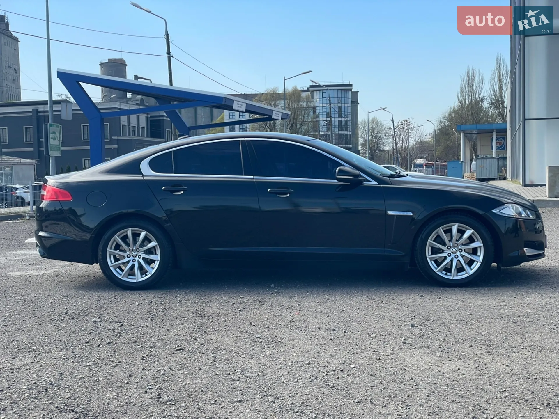 2013 Jaguar XF - мініатюра 11