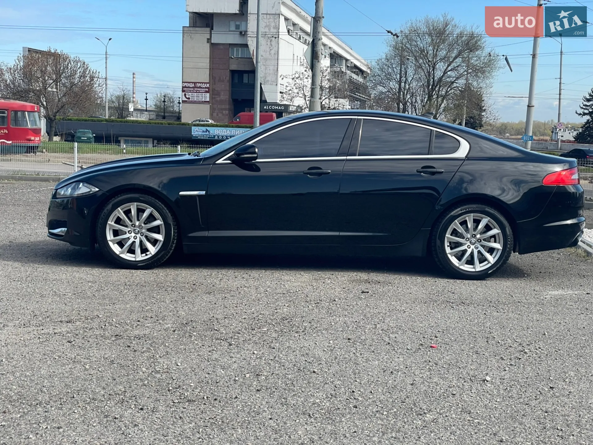 2013 Jaguar XF - мініатюра 17