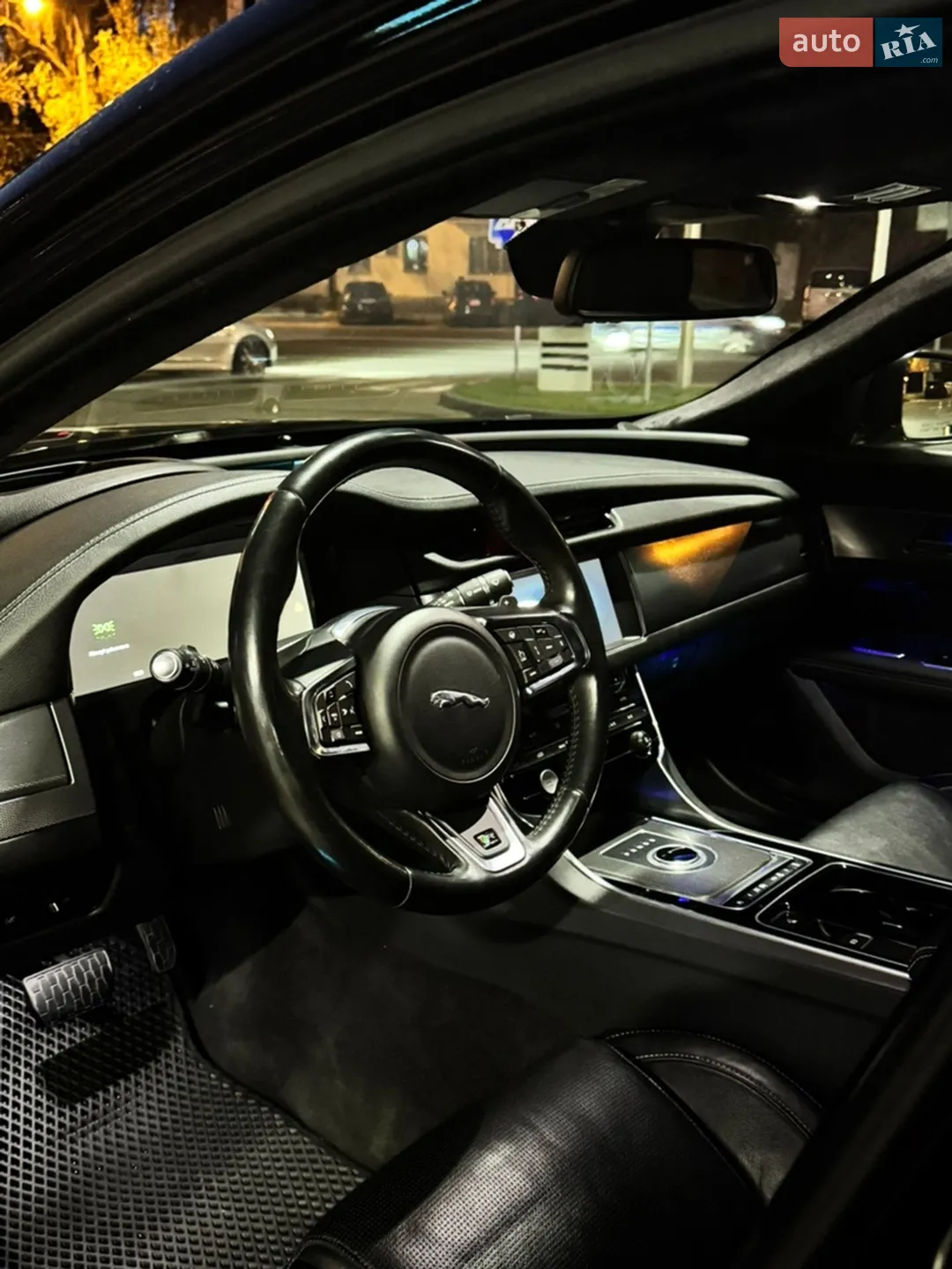 2016 Jaguar XF - мініатюра 44