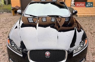 Седан Jaguar XF 2014 в Боярке