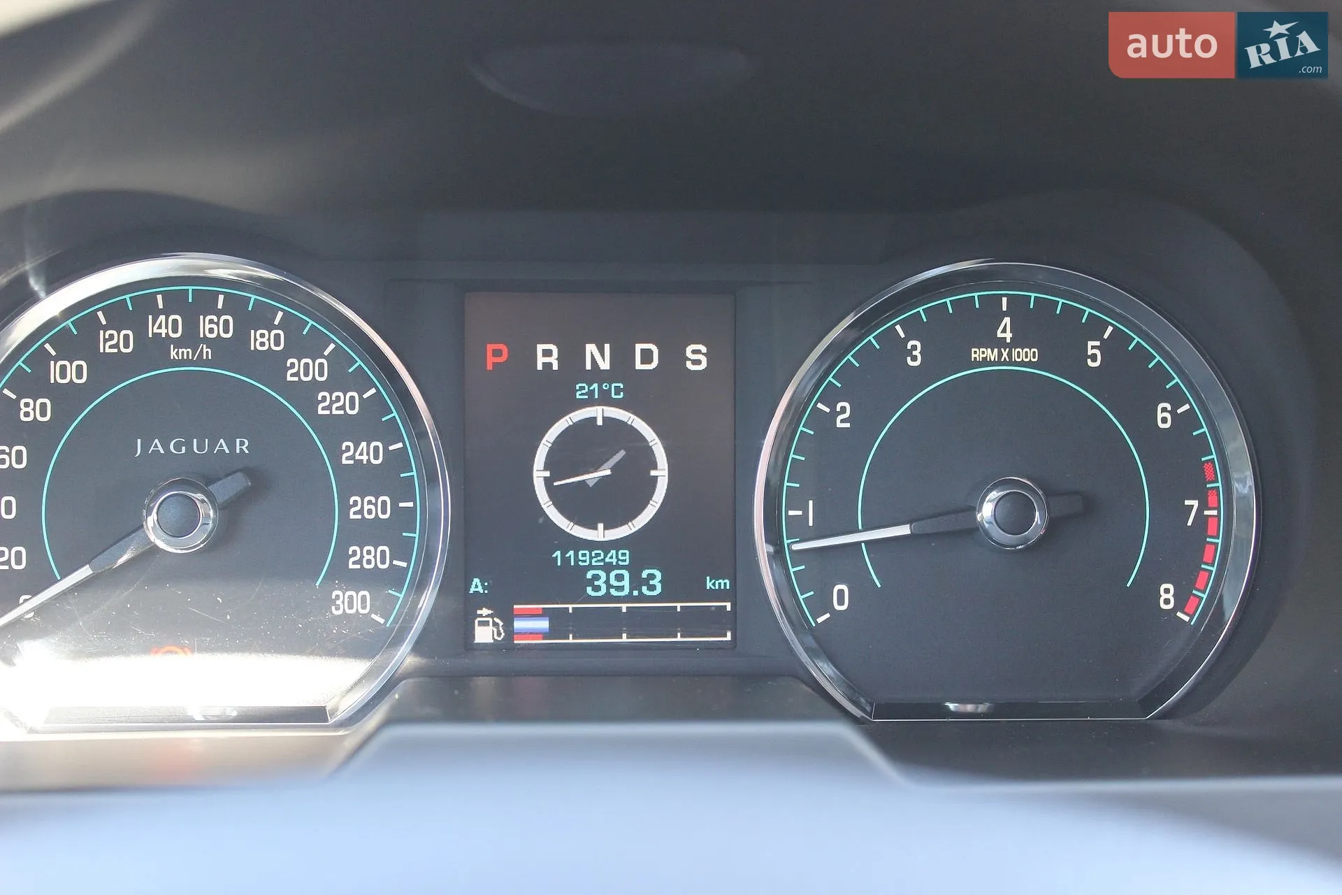 2012 Jaguar XF - мініатюра 33