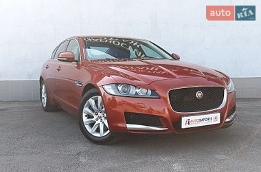 Седан Jaguar XF 2017 в Киеве