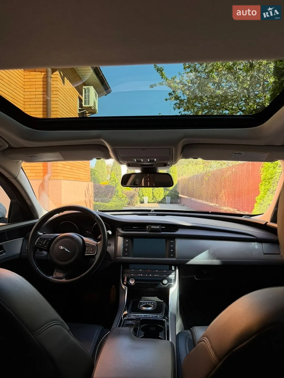 2018 Jaguar XF - мініатюра 8