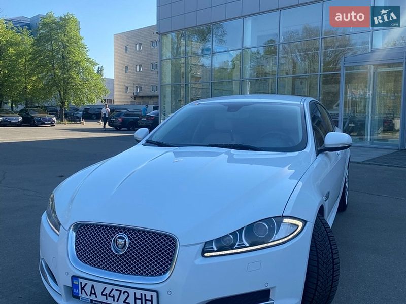 Jaguar XF 2013