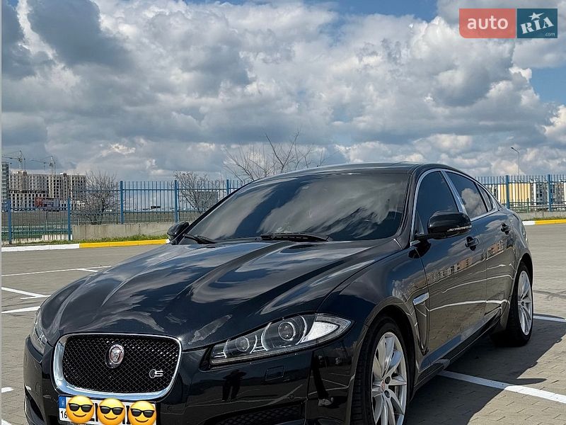 Jaguar XF 2015