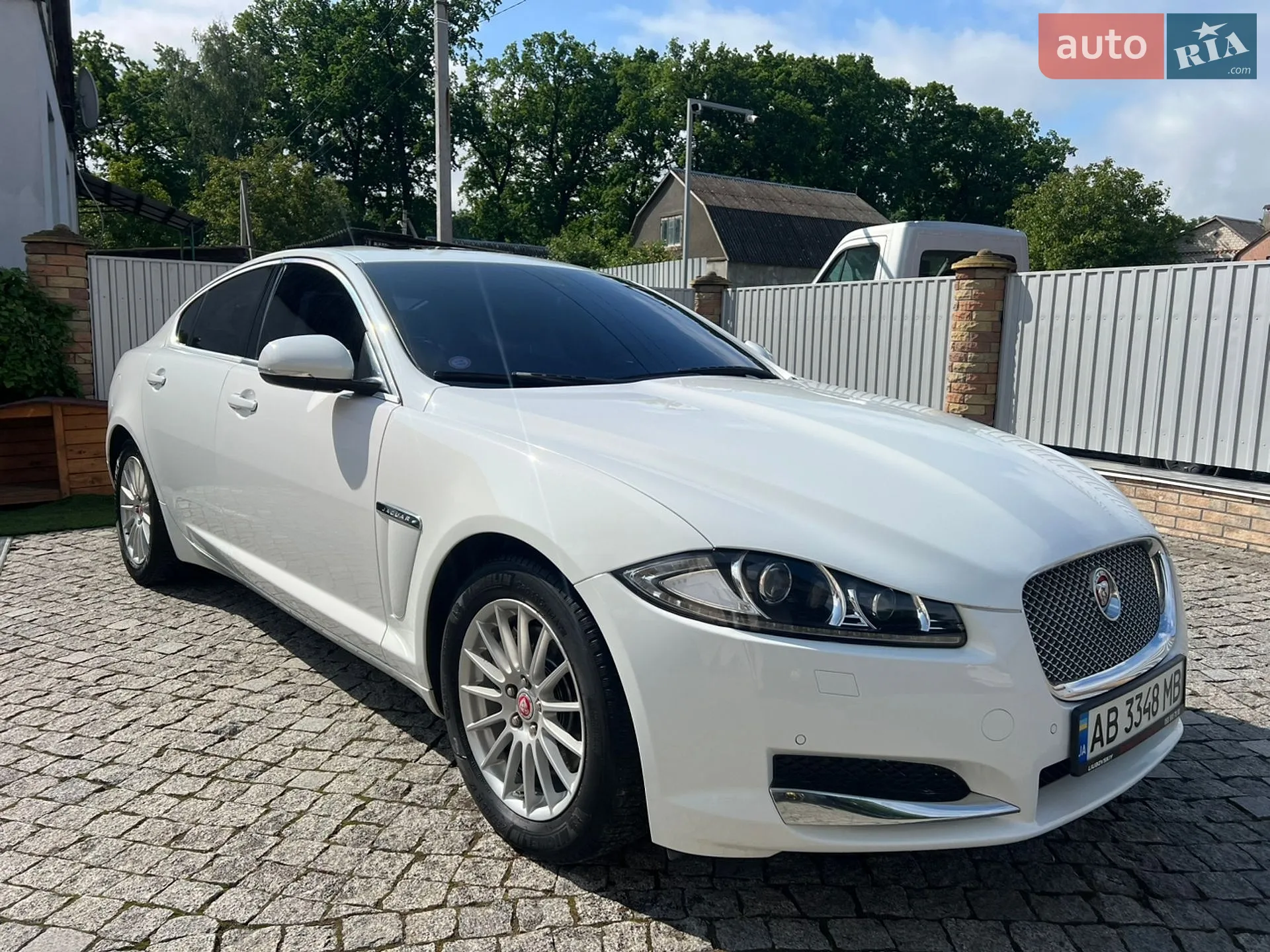 2014 Jaguar XF - мініатюра 11