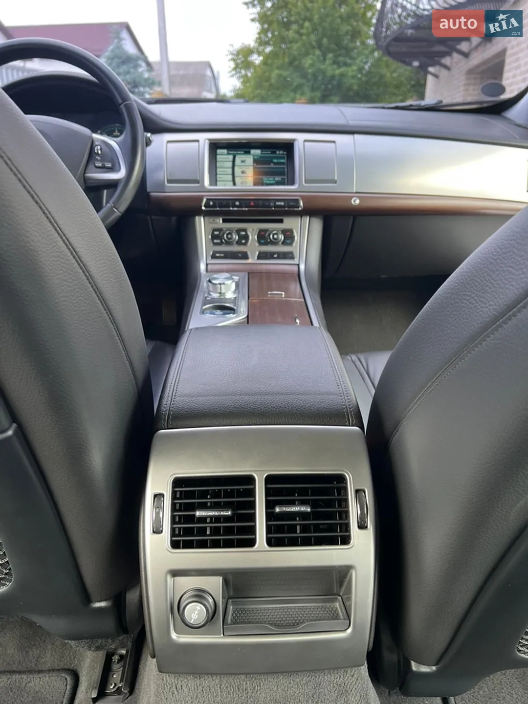 2014 Jaguar XF - мініатюра 31
