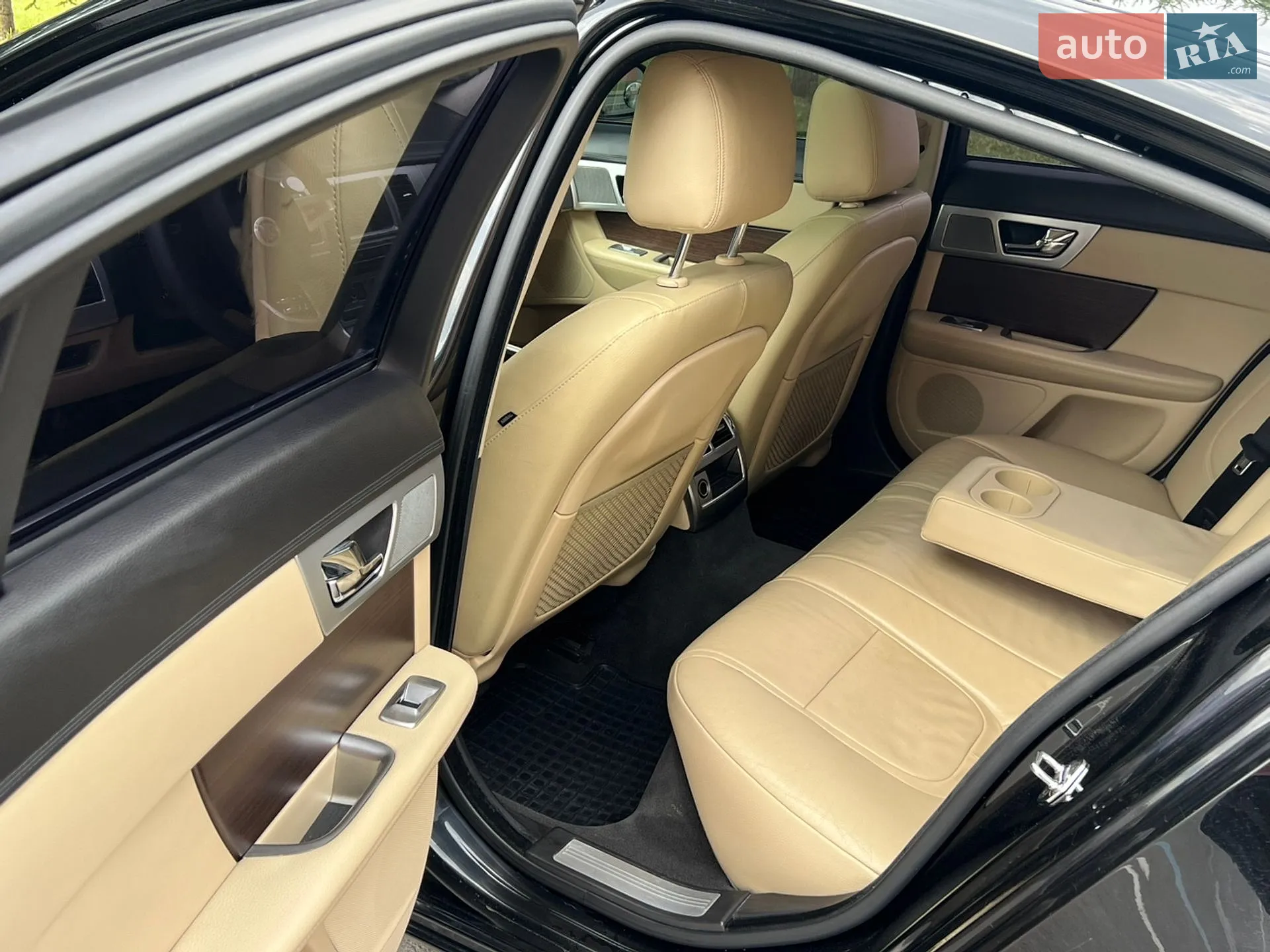2014 Jaguar XF - мініатюра 12