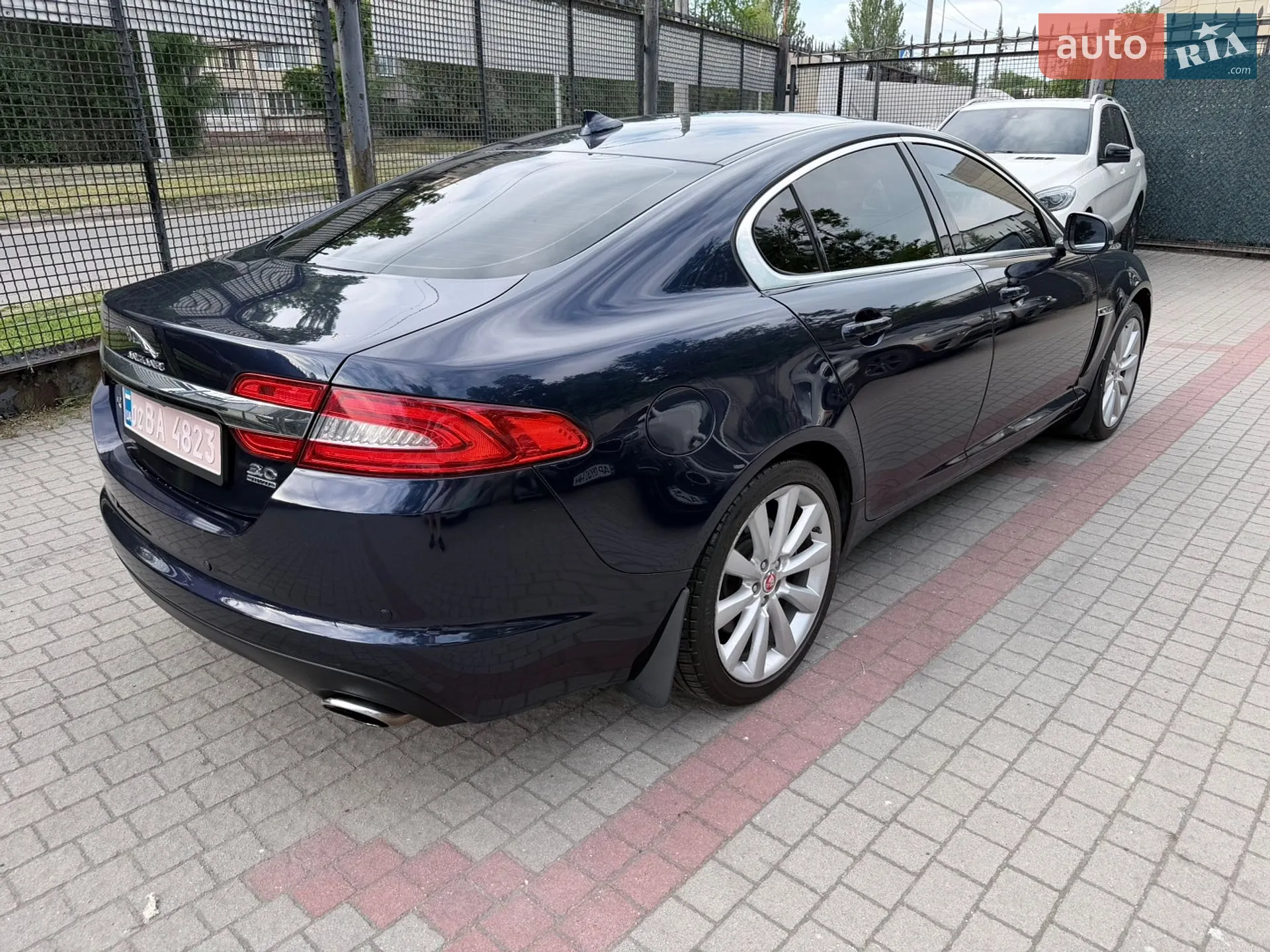 2013 Jaguar XF - мініатюра 6
