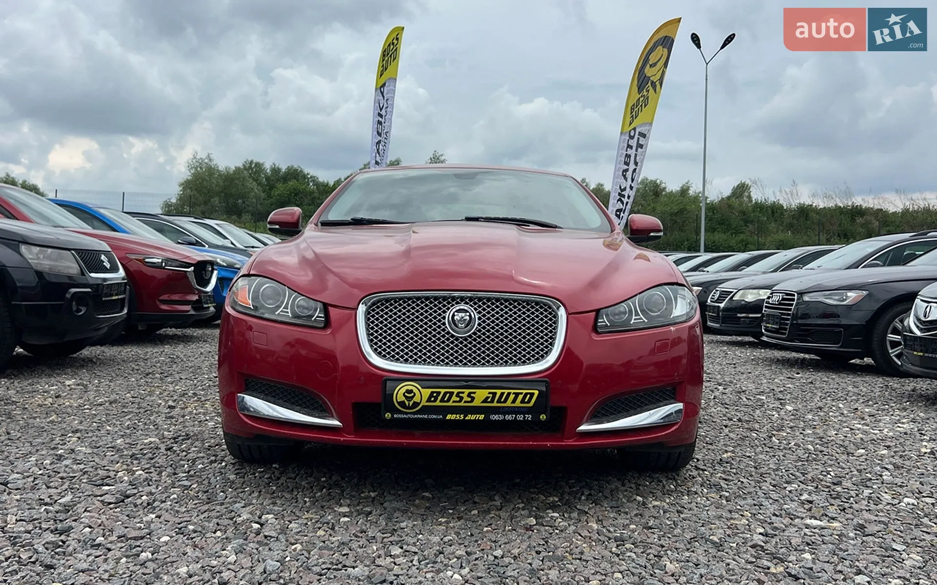 2013 Jaguar XF - мініатюра 2