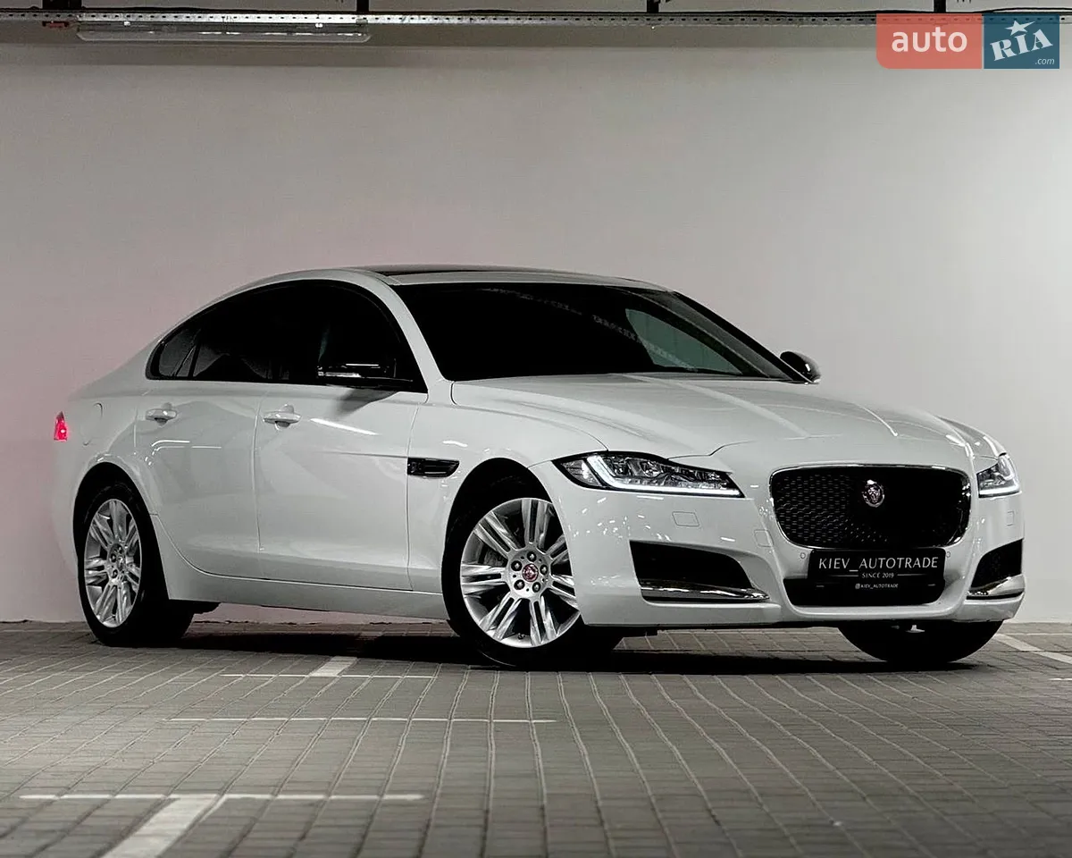 2016 Jaguar XF - мініатюра 14