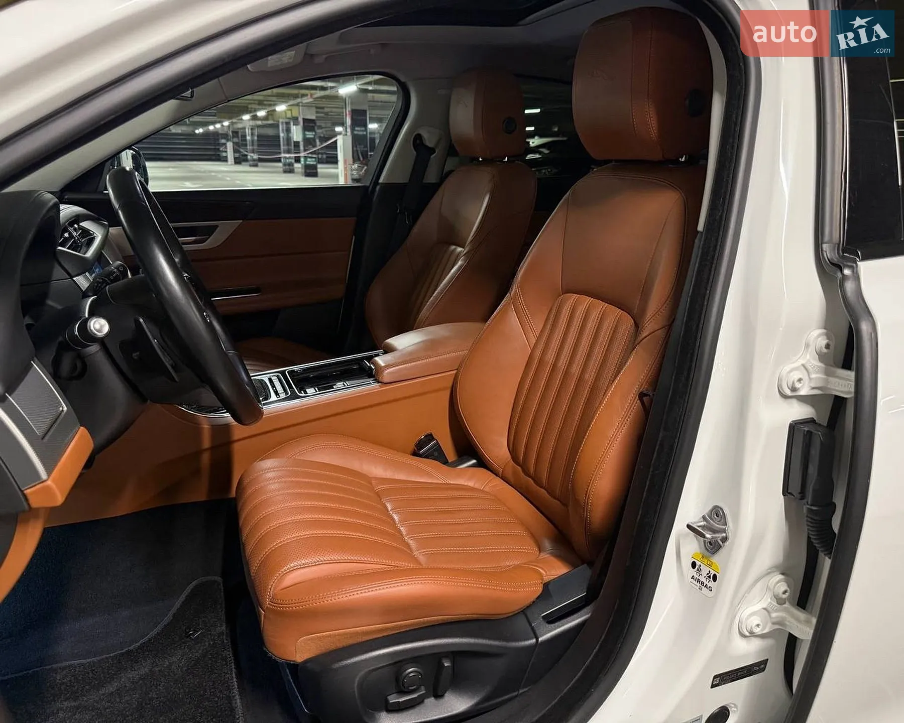 2016 Jaguar XF - мініатюра 22
