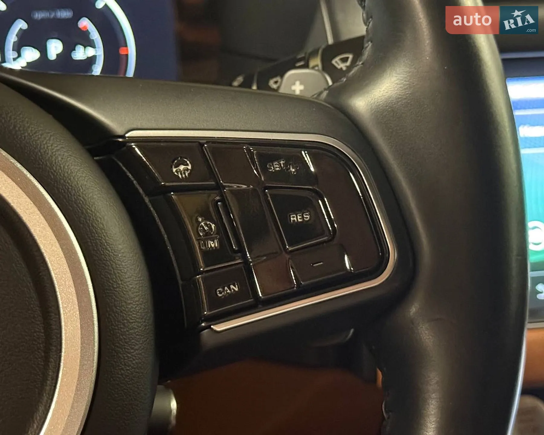 2016 Jaguar XF - мініатюра 33