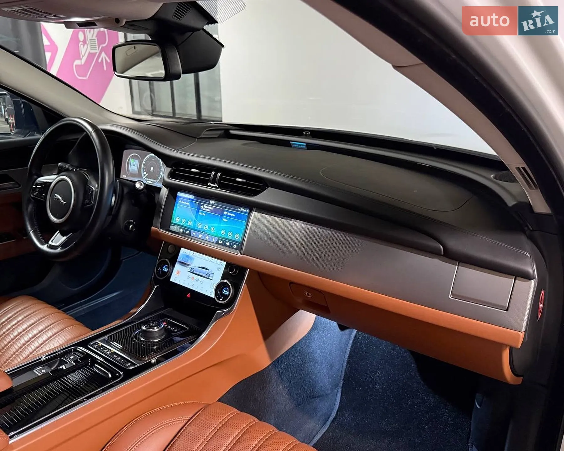 2016 Jaguar XF - мініатюра 44