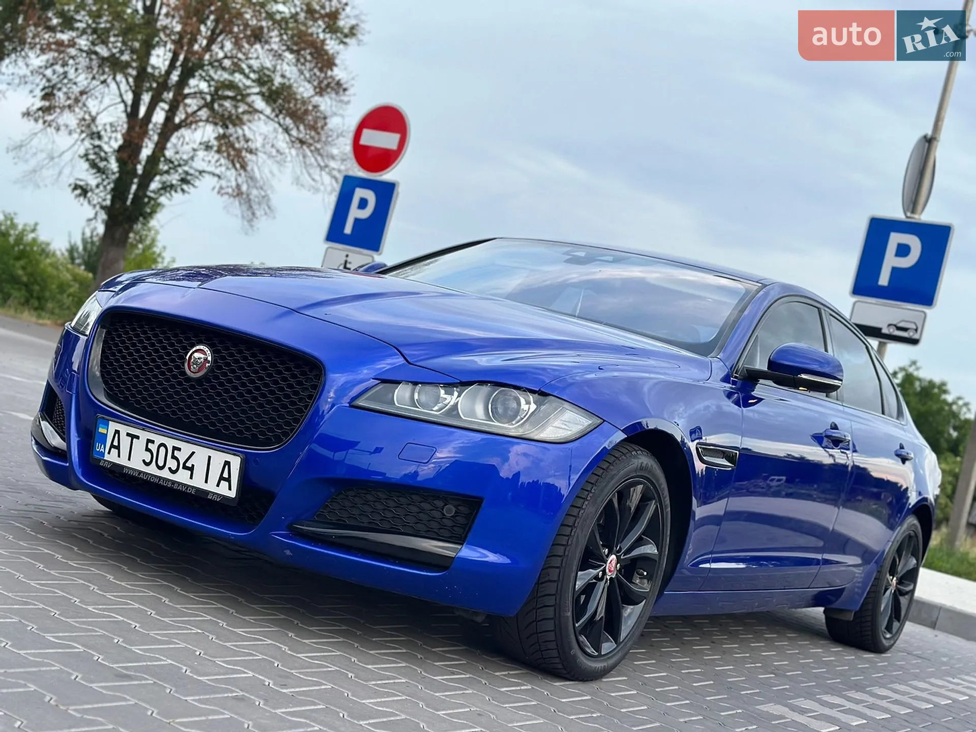 2016 Jaguar XF - мініатюра 9