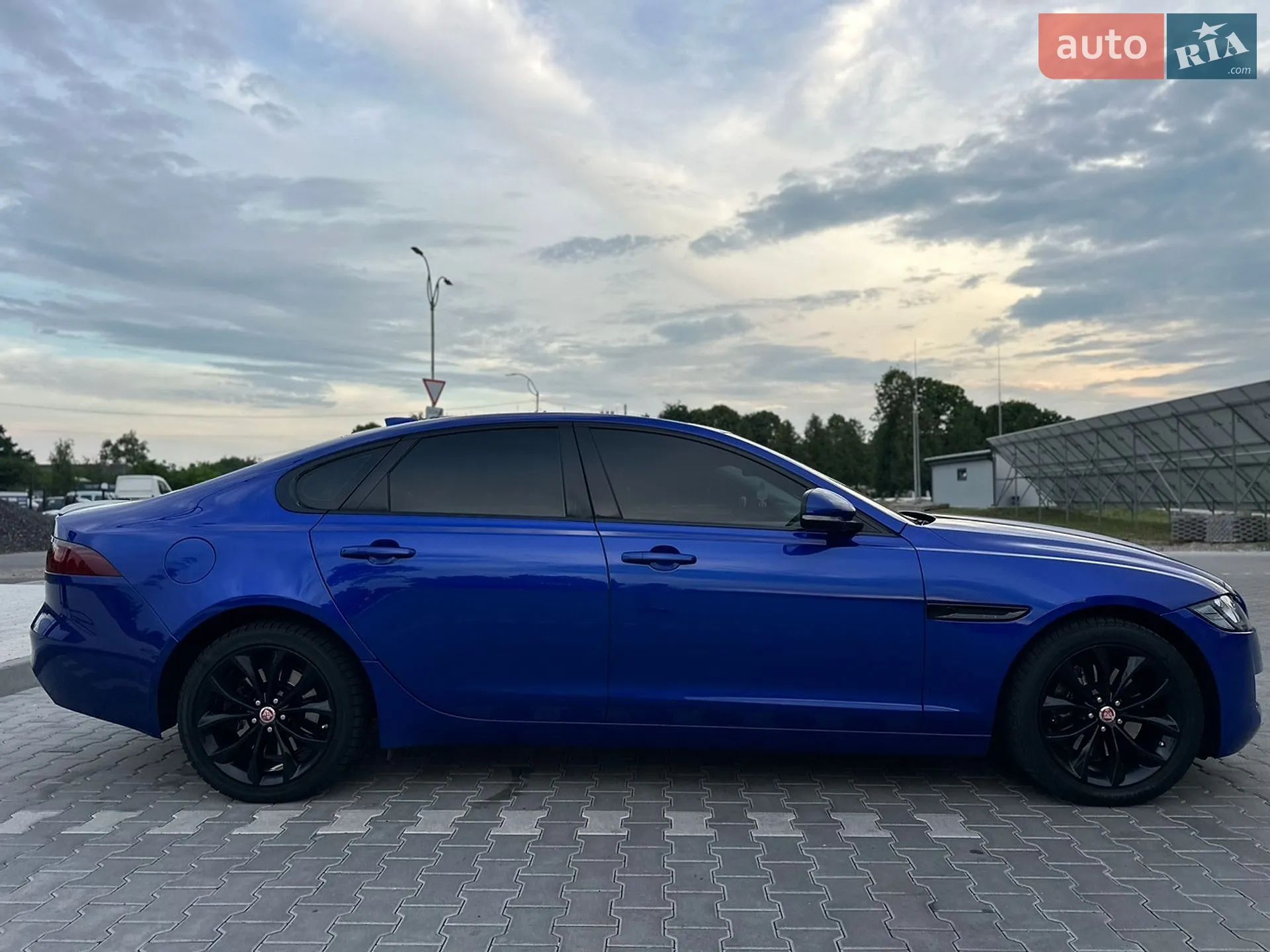 2016 Jaguar XF - мініатюра 20