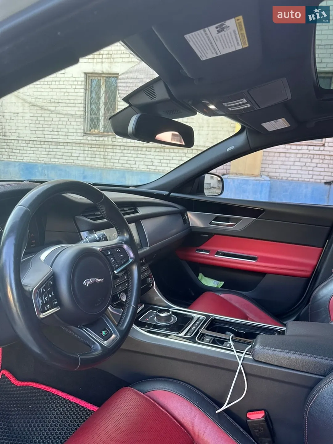2016 Jaguar XF - мініатюра 10
