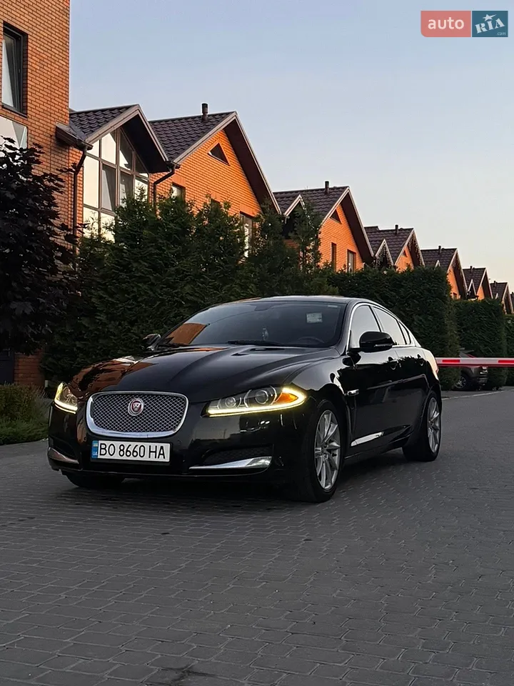 2013 Jaguar XF - мініатюра 17