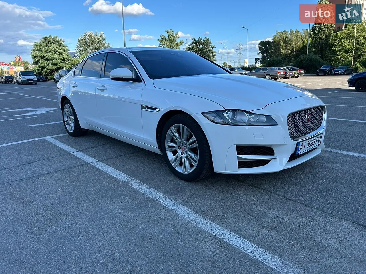 2017 Jaguar XF - мініатюра 46