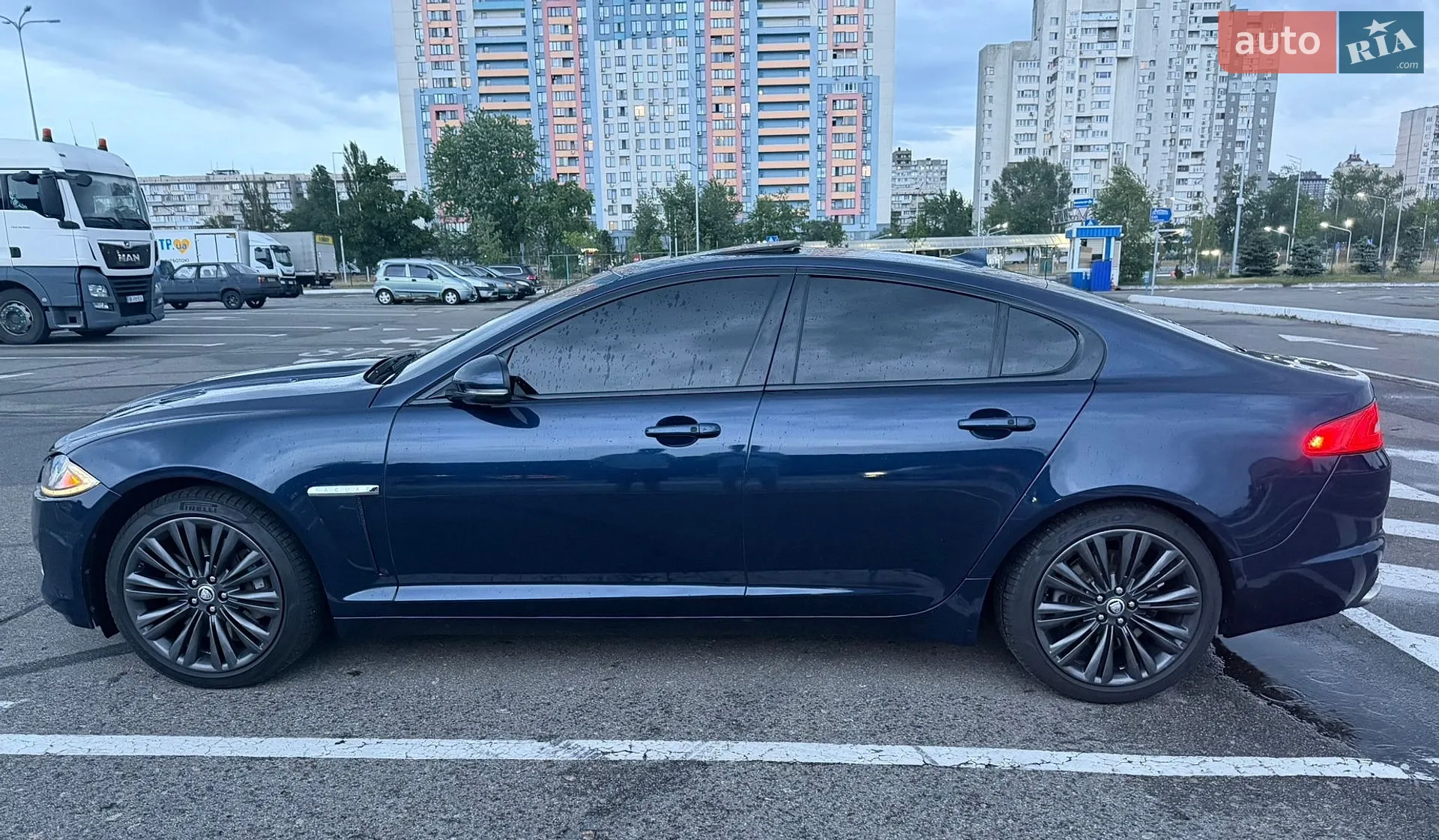 2013 Jaguar XF - мініатюра 6