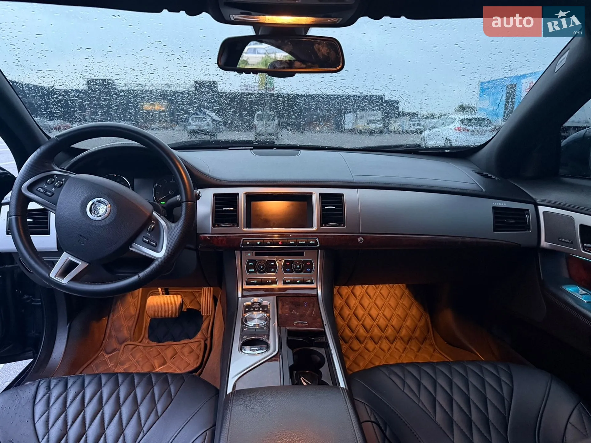 2013 Jaguar XF - мініатюра 17