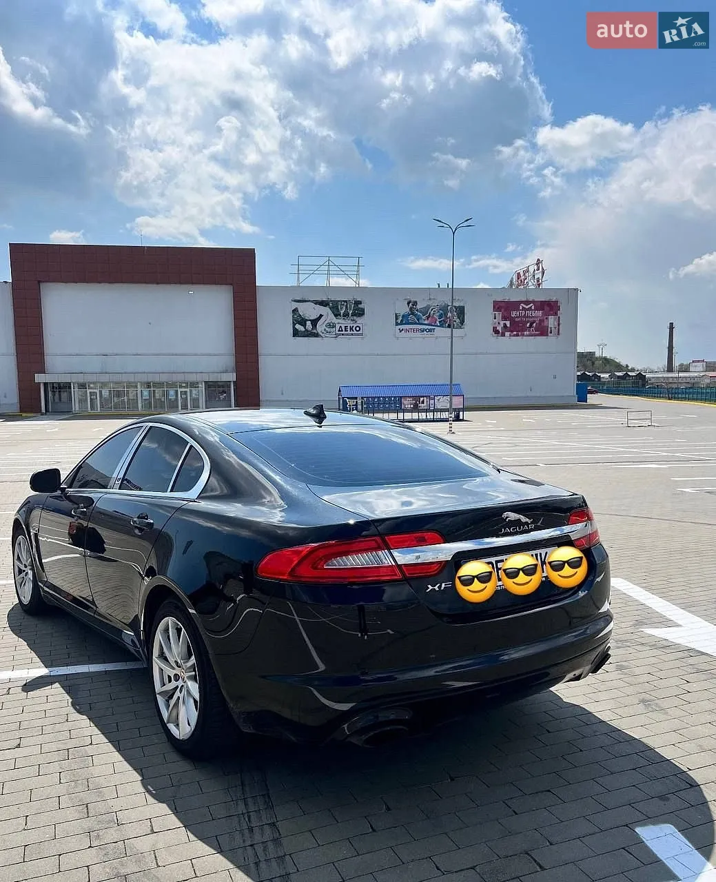 2015 Jaguar XF - мініатюра 15