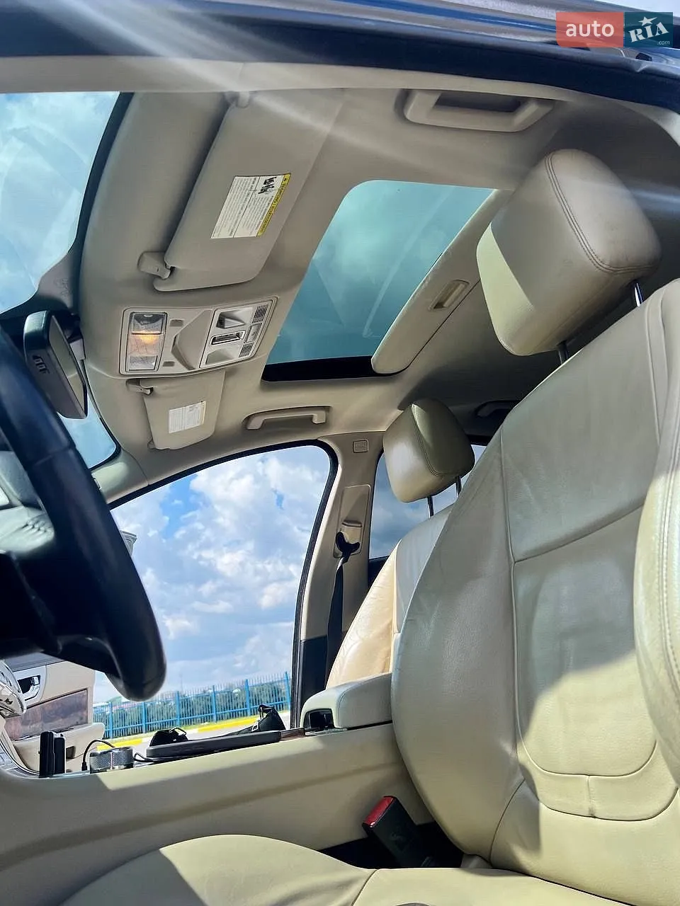 2015 Jaguar XF - мініатюра 17