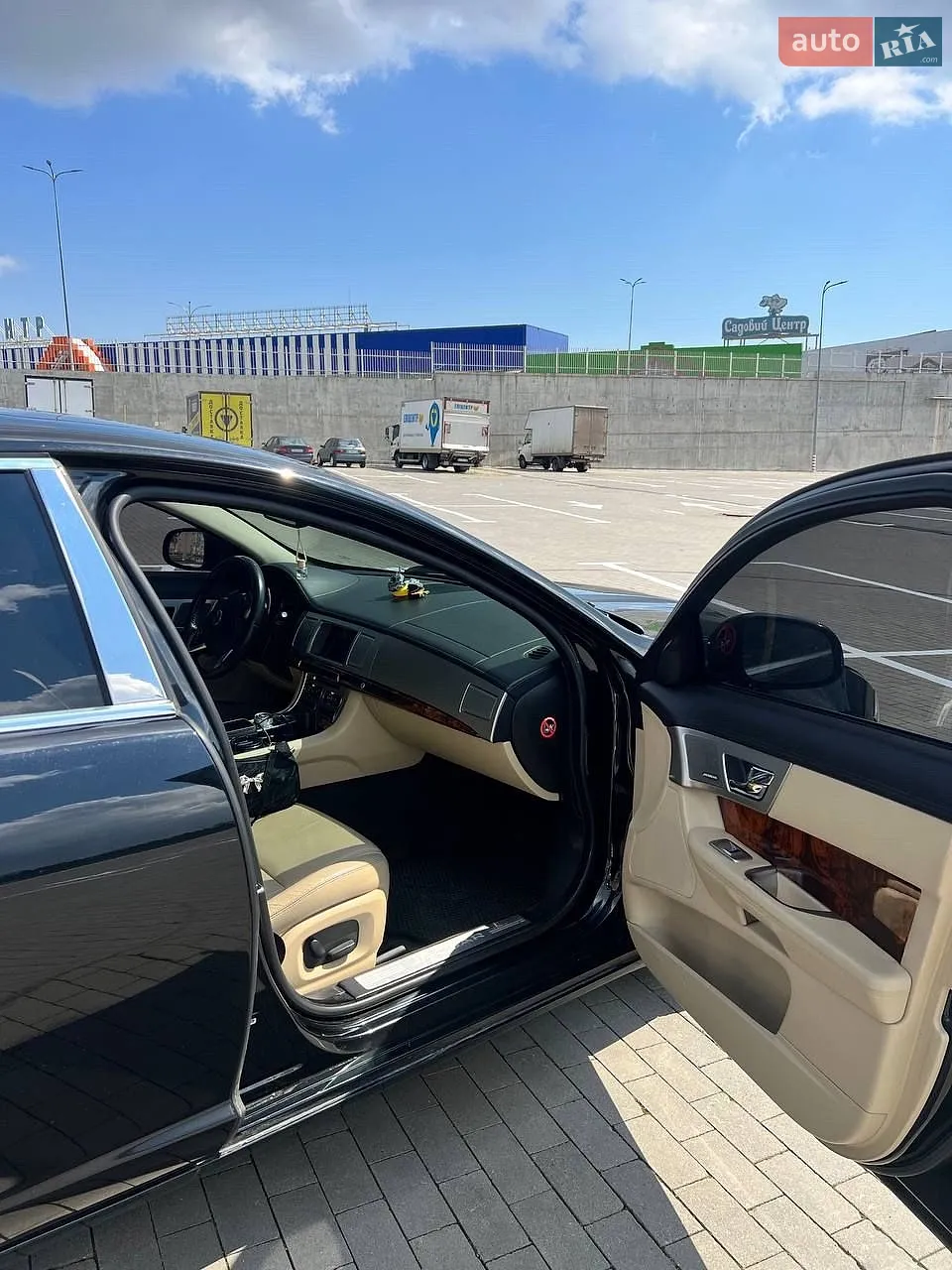 2015 Jaguar XF - мініатюра 9