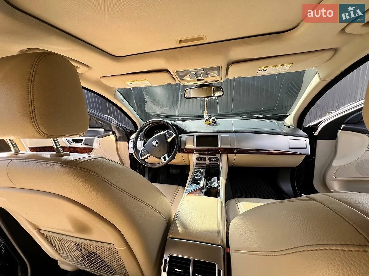 2015 Jaguar XF - мініатюра 5