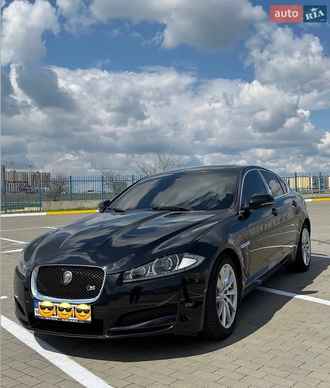 2015 Jaguar XF - фото 1