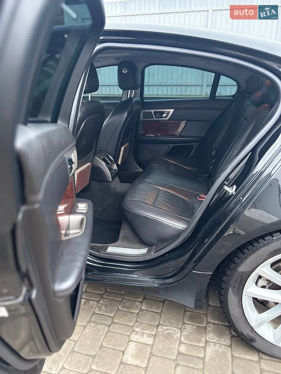 2010 Jaguar XF - мініатюра 7