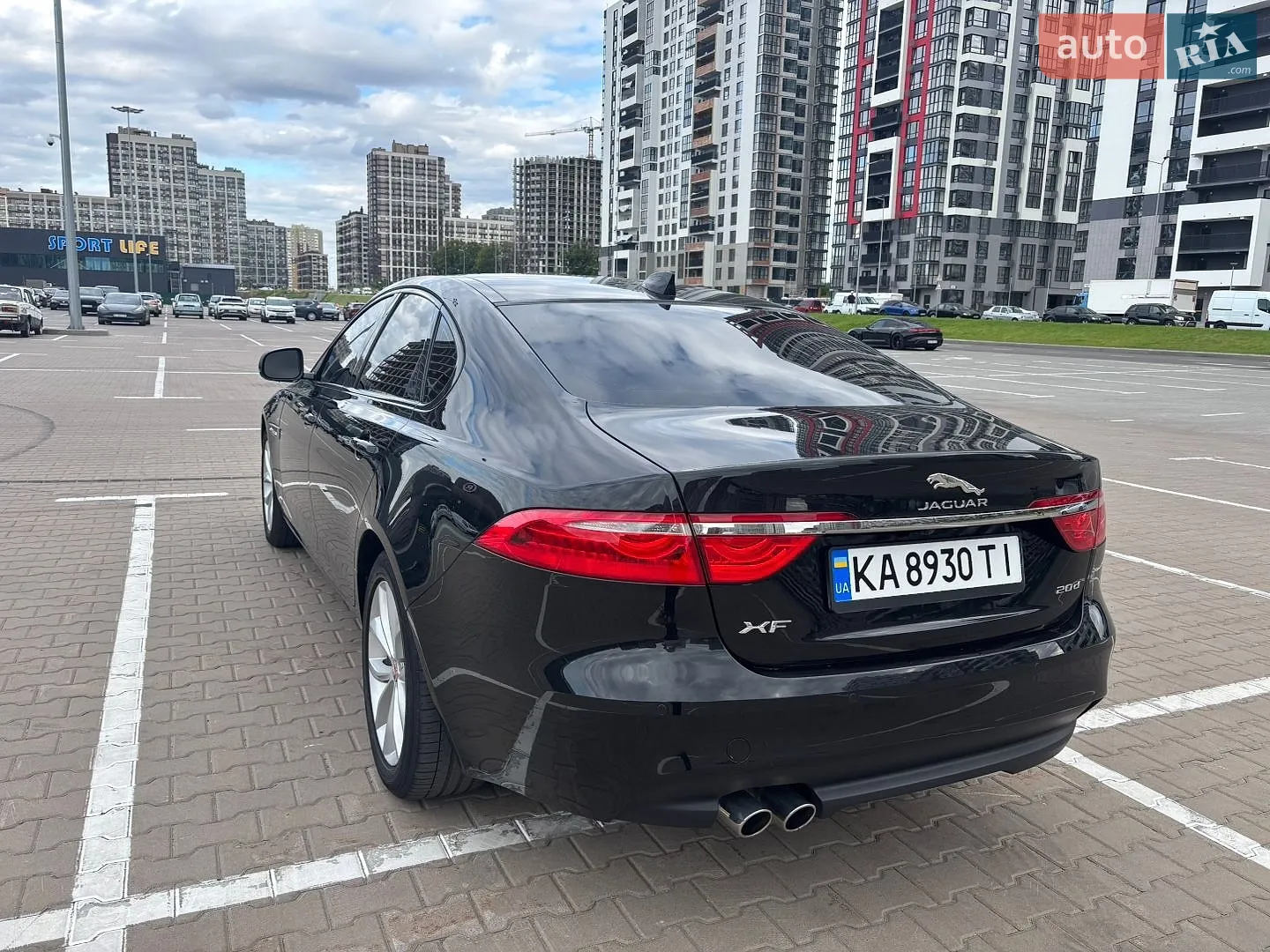 2016 Jaguar XF - мініатюра 4