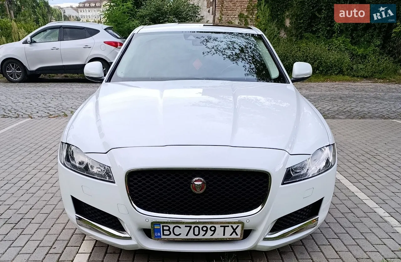 2016 Jaguar XF - мініатюра 20