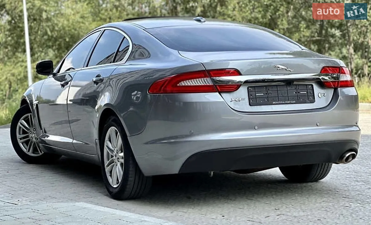 2012 Jaguar XF - мініатюра 5