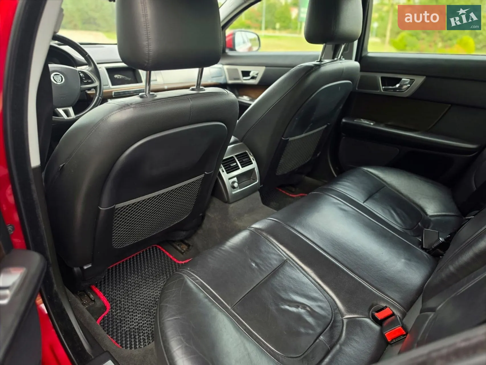 2013 Jaguar XF - мініатюра 18