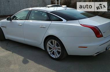 Седан Jaguar XJ 2015 в Житомире