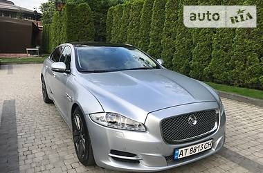 Седан Jaguar XJ 2013 в Львове