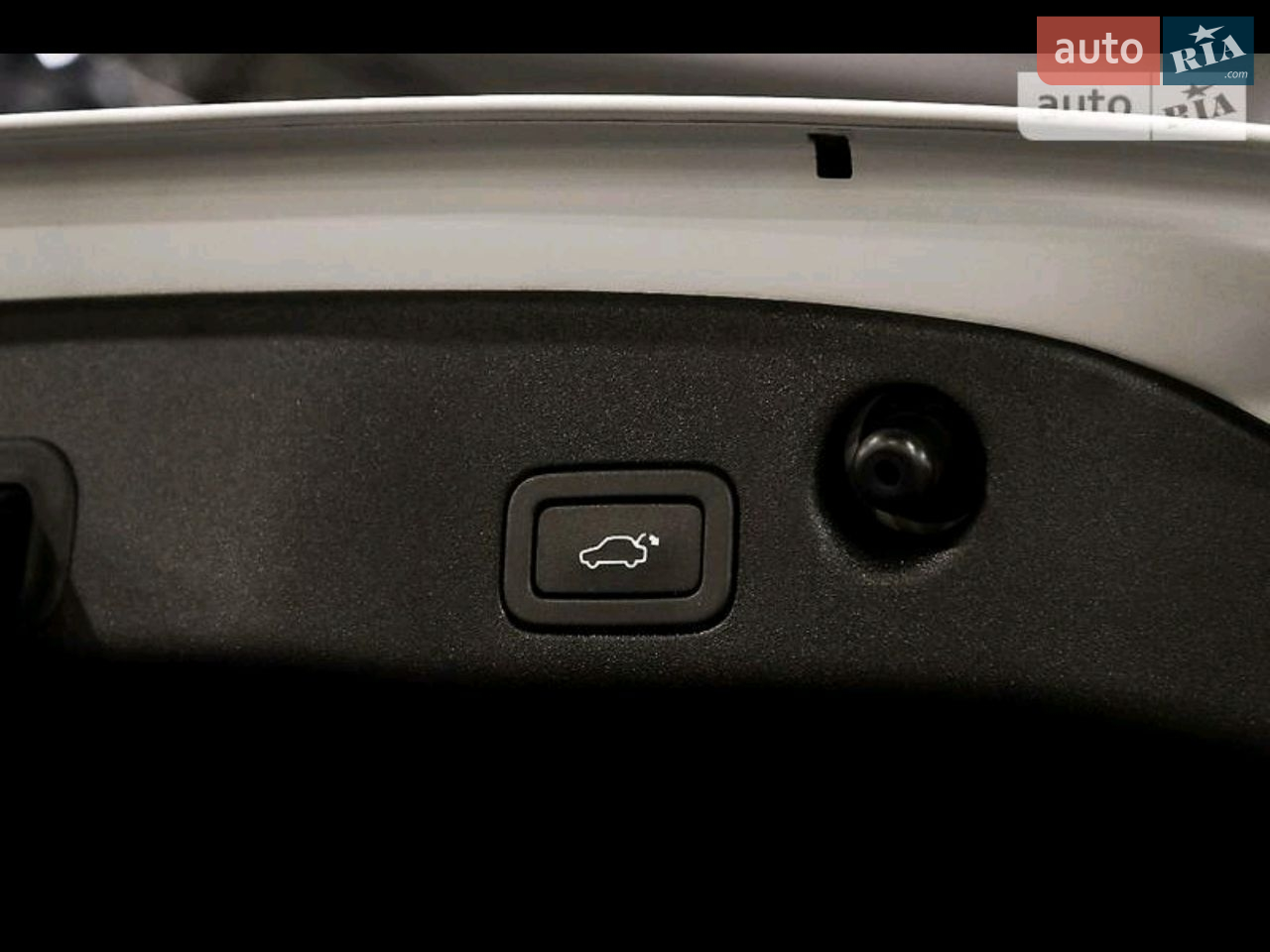 2013 Jaguar XJ - мініатюра 27